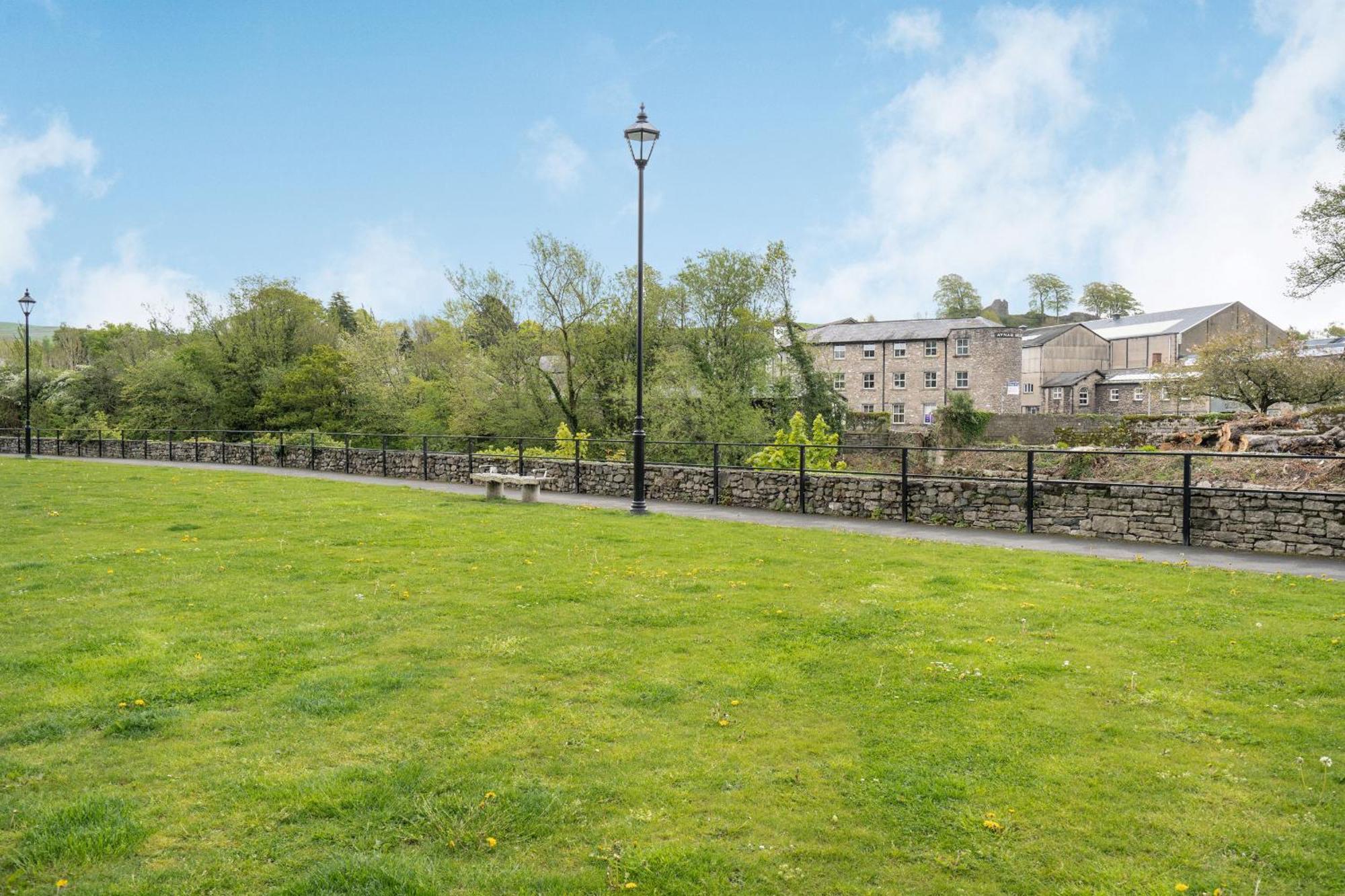 Apartament 9 Camden Building Kendal Zewnętrze zdjęcie